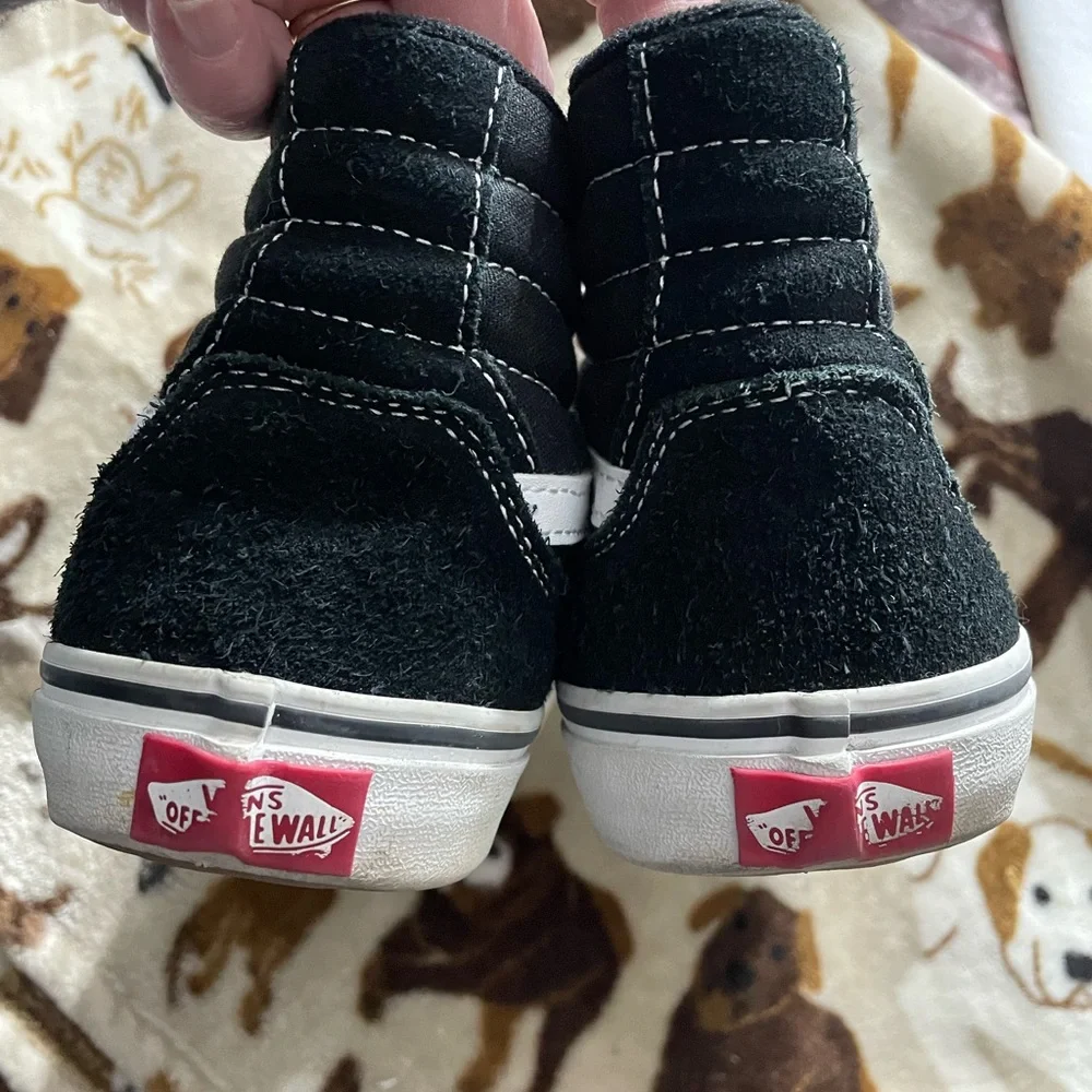 Vans Classic Black High-Tops